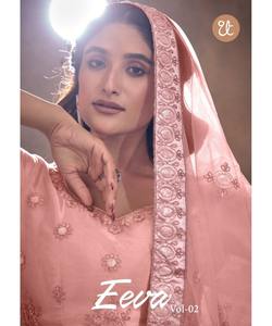 Lahenga choli เสื้อเบลาส์พิมพ์ลายปักเลื่อมหรูหราสำหรับงานแต่งงานเจ้าสาวปากีสถาน - Product Image 6