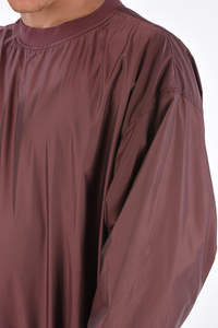 เสื้อแจ็คเก็ตบอมเบอร์ไนลอนสีเบอร์กันดีแบบยูนิเซ็กซ์ เสื้อผ้ากีฬาน้ำหนักเบาคุณภาพพรีเมียมสำหรับผู้ชาย/ผู้หญิง เสื้อฮู้ดดี้มีสไตล์และสวมใส่สบาย - Product Image 2