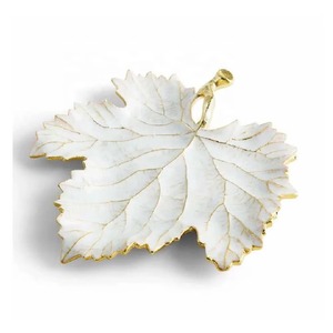 Tazón de servicio de aluminio con diseño de hoja grande de Venta caliente para nueces, ensaladas, frutas y uso en la cocina disponible a precio mayorista - Product Image 4