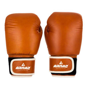 Gants de boxe pour des performances et une durabilité fiables, avec un intérieur doux et un ajustement sûr pour la main - Product Image 1