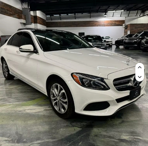 Asequible Mercedes-Benz Clase C C 300 4MATIC 2017 - Vehículo de Nueva Energía Usado - Product Image 4