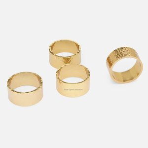 Rond de serviette en métal martelé plaqué or pour la décoration de table de mariage et de dîner porte-serviettes de forme ronde - Product Image 3