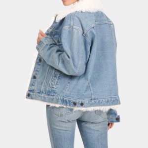 Veste en jean matelassée élégante pour femme à manches longues, logo personnalisé, respirante, conception OEM, rembourrage en coton, teinte unie - Product Image 3