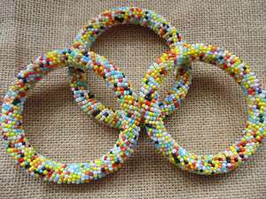 Derniers bracelets brodés de perles faits à la main Designs de luxe multicolores Style classique Nouvelles tendances Setter - Product Image 5