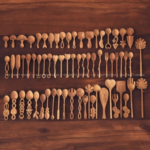 Cuillère en bois de qualité supérieure pour manger des cuillères en bois faites à la main cuillères en bois naturel pour soupe café salade vente en gros - Product Image 4