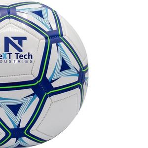 Balón de entrenamiento de fútbol de Next Tech Industries, material de PU para fines de entrenamiento con diseño personalizado y logotipo personalizado - Product Image 2