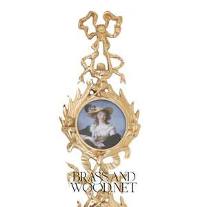 Cadres muraux dorés classiques avec portraits d'art en porcelaine Ensemble de 3 - Product Image 6