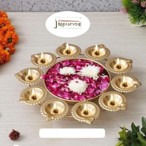 Jaipurios 10 pulgadas antiguo Diya Urli Metal indio artesanía Floral tema estatuilla con caja de regalo para boda regalo festivo - Product Image 1