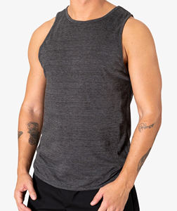 เสื้อกล้ามผู้ชายแบบถักระบายอากาศได้ดีมีโลโก้ด้านหน้าสำหรับไลฟ์สไตล์และออกกำลังกาย - Product Image 2