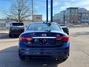 INFINITI Q50 Luxe AWD 2024 Bleu Frais, Occasion avec Toit Ouvrant, Pack Exécutif, Démarrage à Distance, Sièges en Cuir, Boîte Automatique, Jantes en Alliage - Product Image 4