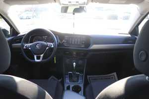 ใช้อย่างสมบูรณ์แบบ2021 Volkswagen Jetta - Product Image 4