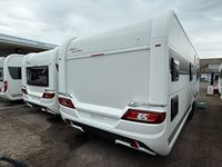 Achetez des caravanes 4x4 d'occasion, des camping-cars et des remorques de voyage disponibles pour une livraison rapide. Caravanes et camping-cars entièrement équipés.
