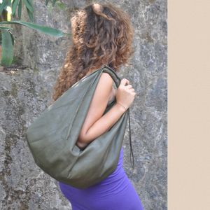 Ladies Genuine Leather Hobo <b>Bag</b> Casual <b>Beach</b> Handbag Easy to Carry Customized Color <b>for</b> <b>Women</b> Summer Use LHB-0098 - Product Image 5