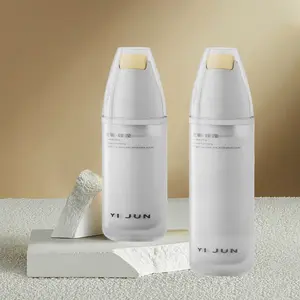 20ml 30ml White Cosmetic Foundation Bottle CC/BB Cream Tube Airless Roll on Bottle With Sponge Applicator