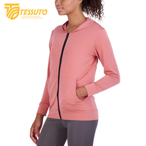Sweat à capuche léger à manches longues UPF 50 + pour femmes respirant Full Zip Winter Workout Protection solaire avec col montant - Product Image 4