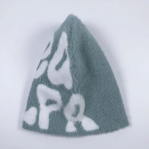 Nouveau personnalisé à la mode Look attrayant couleur Mohair Beanie chapeaux Outclass Wear meilleure vente directe d'usine Mohair Beanie Hat - Product Image 6