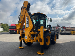 Retroexcavadora JCB 4CX Pro con Motor de Gasolina Autopropulsado, Monitoreo Remoto, Garantía Extendida, Francia, Cucharón Excavador, Opciones de Financiamiento - Product Image 4