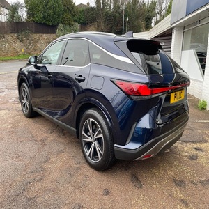 Usado 2023 L e x u s RX 450H + 2,5 Paquete Premium - Product Image 6