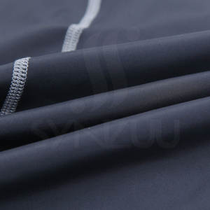 Shorts de Compression Respirants de Qualité Supérieure pour la Gym et le Fitness, Style Urbain, Taille Élastique, en Polyester Uni - Product Image 6