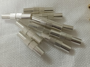 Serrures de baril en laiton sur mesure en laiton fabriquées en taille 14 mm avec trou de 2mm, idéales pour les créateurs de colliers et de bracelets - Product Image 6