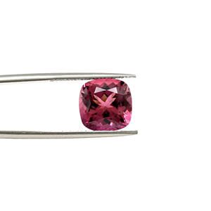 เบาะรองนั่งที่ได้รับการรับรองจาก Rubellite 5.55กะรัต IGI ระดับพรีเมี่ยมขนาด10.50x10.50มม. มีจำหน่ายแล้วตอนนี้สำหรับแหวนเครื่องประดับระดับไฮเอนด์ - Product Image 5