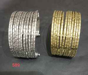 Antique argent et laiton bohème mode bracelets à la main indien Costume bijoux artisanat de l'Inde BL-110324G - Product Image 1