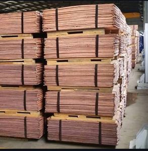 Teneur en cuivre de haute pureté 97%-99.99% Cop rouge par feuille de plaque de cathode Cathode de cuivre électrolytique - Product Image 1