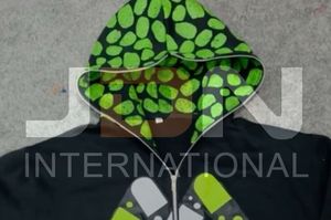 เสื้อฮู้ดแนวสตรีทฮิปฮอปสำหรับผู้ชายเสื้อมีฮู้ดผ้าซาตินพิมพ์โลโก้ปักลาย - Product Image 6