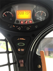 รถตักดินบ็อบแคท T700 ปี 2015 สภาพดีเยี่ยม ใช้งานได้สูง พร้อมขาย จัดส่งทั่วโลก - Product Image 5