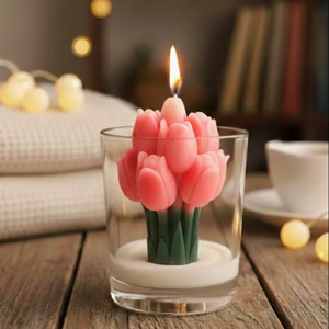 Prix de gros Bougie en verre à la fleur de tulipe Bougie en verre personnalisée à la fleur de tulipe Bouquet de fleurs Décoration d'intérieur pour cadeaux de la Saint-Valentin - Product Image 1