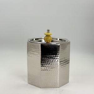 Cubetera de Acero Inoxidable Martillado con Tapa, Acabado Pulido de Alta Calidad, Ideal para Bares, Celebraciones en Interiores y Exteriores - Product Image 1