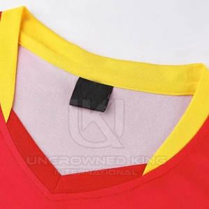 Uniforme de football de qualité supérieure, vêtements d'équipe, uniforme de football surdimensionné, matériau durable, uniforme de football - Product Image 2