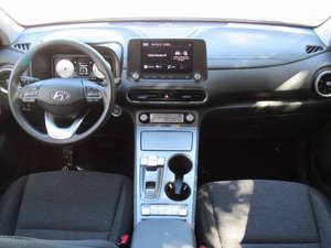 Hyundai Kona LHD 2022 d'occasion en bon état - Product Image 2