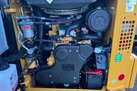 Chargeuse compacte sur chenilles avec godet robuste, système hydraulique à haut débit, chargeuse sur chenilles multifonction pour la construction