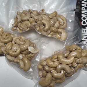 Africa <b>Cashew</b> <b>Nuts</b> W240 Whole White With USDA / EU Organic Certificate Suitable For Export To Global Whole Buyers - Product Image 6