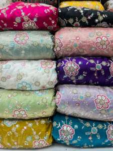 "Tissu de broderie en polyester 100% de qualité supérieure pour l'artisanat de vêtements, la décoration intérieure et les vêtements de mariée doux et durables - Product Image 5