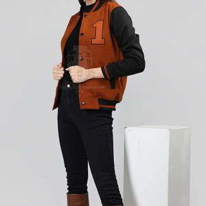 Veste d'hiver légère et respirante en peau de mouton et coton tricoté, sur mesure, nouveau style, veste de baseball pour femmes, fabriquée au Pakistan - Product Image 3