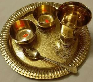 Juego de cocina de latón Juego de cena Kansa para el hogar Artículos de mesa de hotel Uso El último juego de cena de latón Cuenco diferente y cuchara y vajilla - Product Image 1