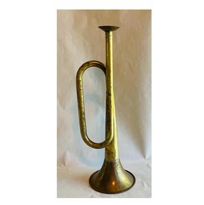 Corne de clairon en laiton élégante avec un aspect décoratif adapté aux intérieurs de maison et aux collections culturelles - Product Image 4