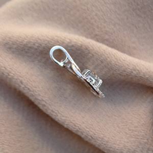 925 argent Solitaire petit pendentif cadeau d'anniversaire léger avec fleur Design Moissanite pendentifs et breloques pour petite amie - Product Image 3