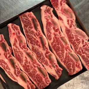 Costillas de Res Halal Congeladas con Documentos de Exportación Completos, Papeles de Salud y Garantía de Calidad para Compradores Extranjeros - Product Image 1