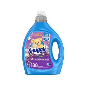 Fresh-scent <b>Snuggle</b> Fabric Softener Perfect for Keeping Clothes Soft and Fresh - Product Image 2