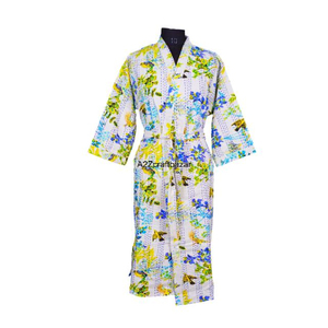 Kimono Largo Ecológico para Mujer, Tela Kantha, Bata de Invierno, Estilo Étnico Tradicional Indio, Hecho a Mano, Colorido, de Algodón con Estampado Floral - Product Image 3