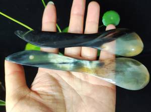 Cuillères en corne faites à la main de qualité supérieure Poignée de couverts jetables de dernière conception Ustensiles de cuisine pour une utilisation en fête Exportations en gros pour le sucre - Product Image 2