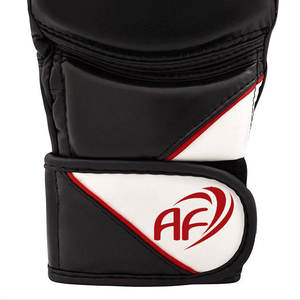 Gants de MMA en cuir véritable, dernière collection très demandée, avec sangle de poignet réglable, demi-doigts/sans doigts, poignées imperméables - Product Image 3