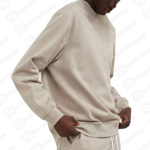 Sudadera Unisex Personalizable de Algodón Grueso Beige con Cuello Redondo, Diseño de Logotipo Frontal con Pedrería para Regalos Promocionales de Invierno - Product Image 5