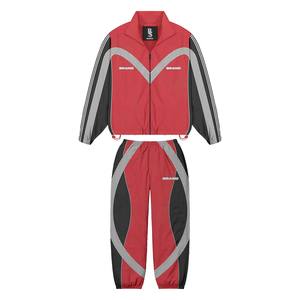 เสื้อแจ็คเก็ตกันลมสำหรับผู้ชาย ผ้าฟลีซคอตตอน 100% ระบายอากาศได้ดี เป็นมิตรกับสิ่งแวดล้อม พิมพ์ลาย DTF สีแดงทันสมัย เหมาะสำหรับการฝึกซ้อมและวิ่งจ๊อกกิ้งในฤดูหนาว - Product Image 3