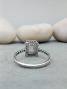 Women's 2.5ct VVS Lab Grown Emerald Cut Diamond Engagement Wedding Ring 10k 14k 18k Gold for GIA IGI Certified for Parties - Product Image 4