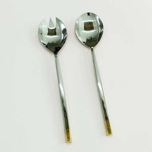 Ensemble de couverts de service de cuisine en céramique argentée mate blanche avec mini cuillère à manche, cuillère à soupe et fourchette à fruits, ensemble de service à salade Piker - Product Image 5