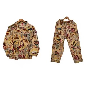 Ropa de dormir estampada para mujer, conjunto de pijama de tela de algodón con patrón Floral, ropa de dormir cómoda y elegante para uso diario - Product Image 1